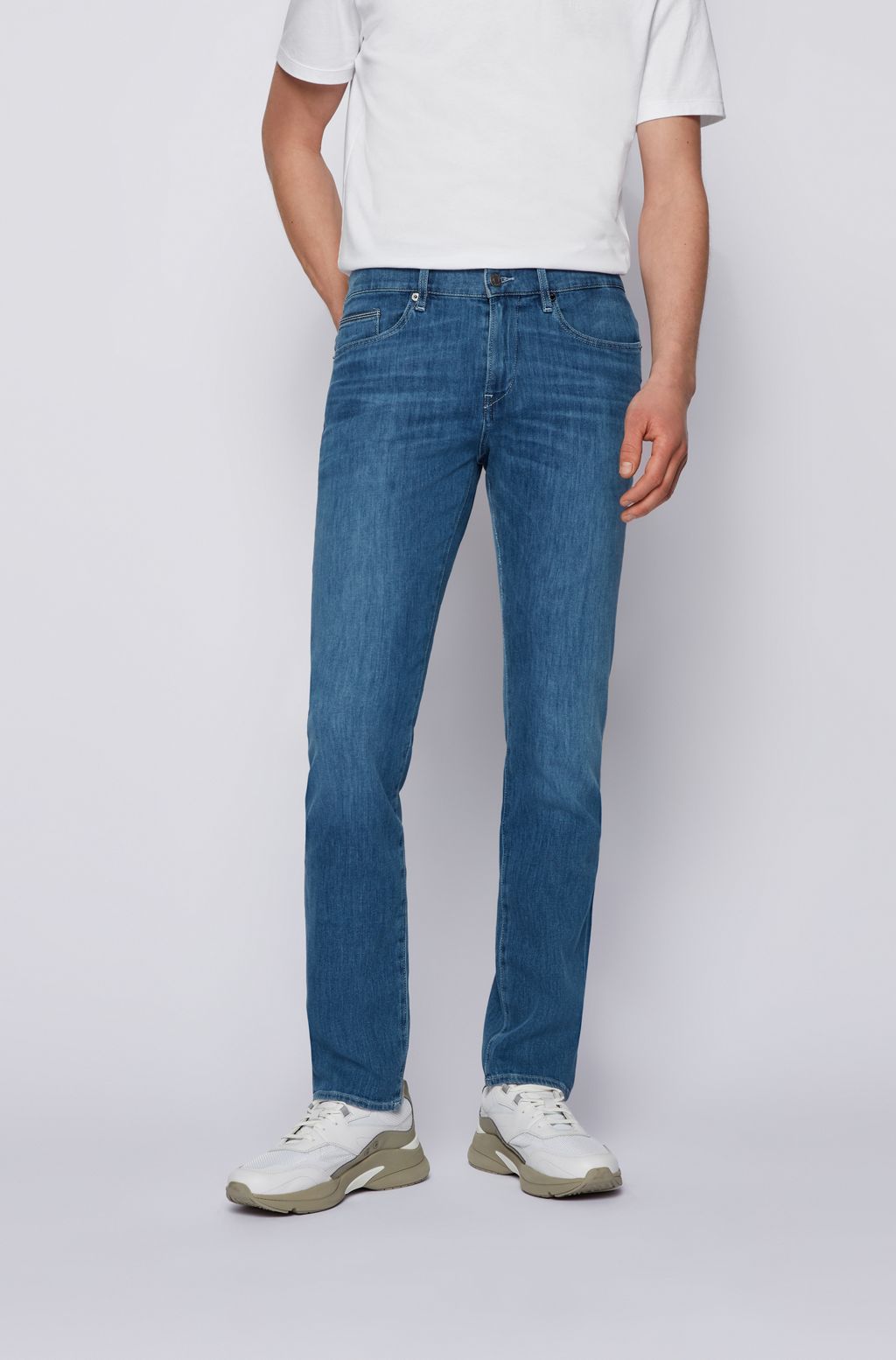 Italian blue stretch denim slim fit jeans with great comfort